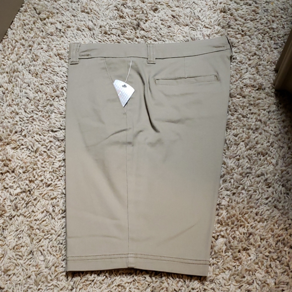 BCG Kakhi shorts